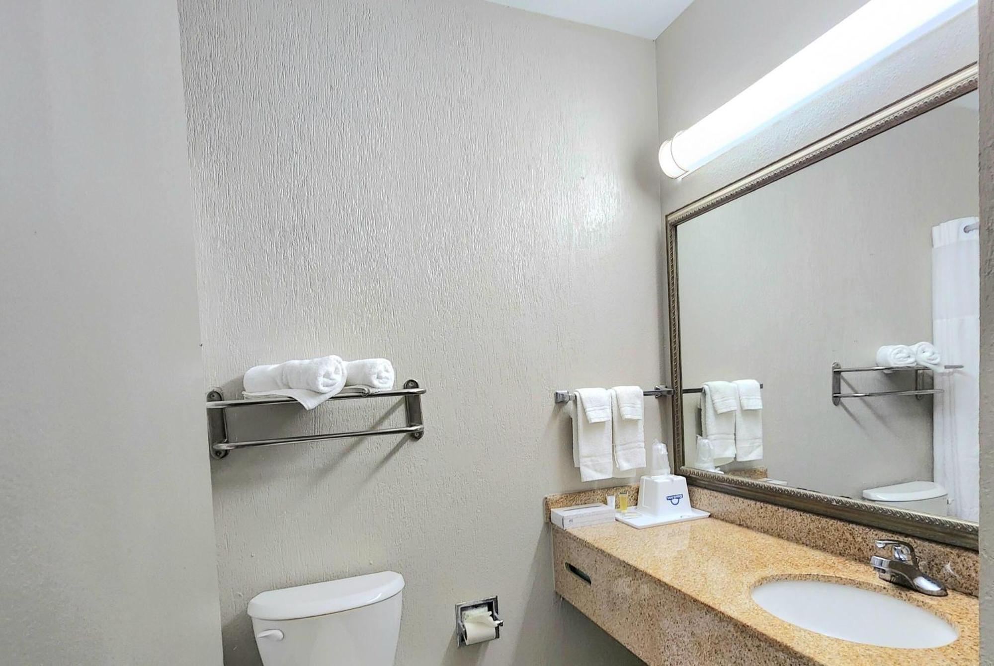 Days Inn By Wyndham Denham Springs-Baton Rouge East Ngoại thất bức ảnh